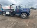 1991 Ford F-800 Image