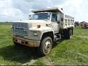 1991 Ford F-800 Image