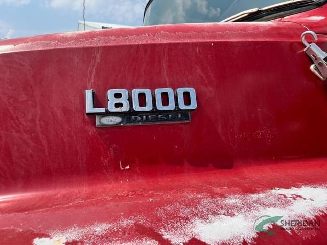 Image of Ford LNT8000 equipment image 4