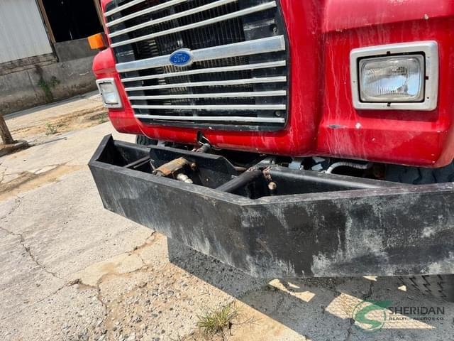Image of Ford LNT8000 equipment image 2