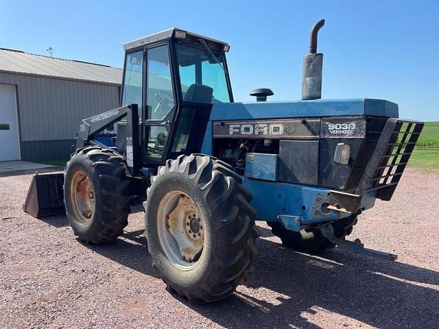 Image of Ford 9030 equipment image 3