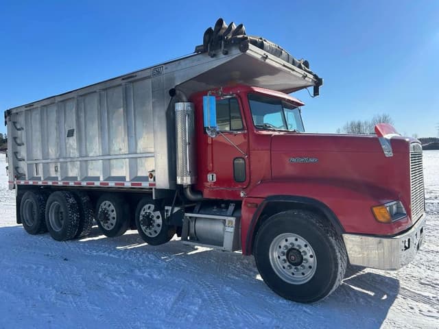 Image of Freightliner FLD equipment image 2