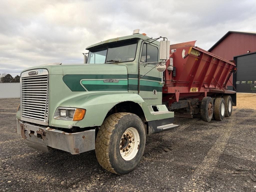1991 Freightliner FLD-120 Equipment Image0