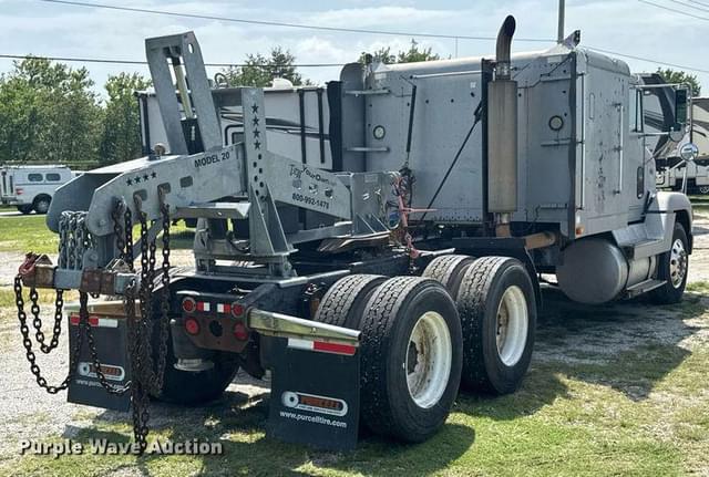 Image of Freightliner USF-1E equipment image 4