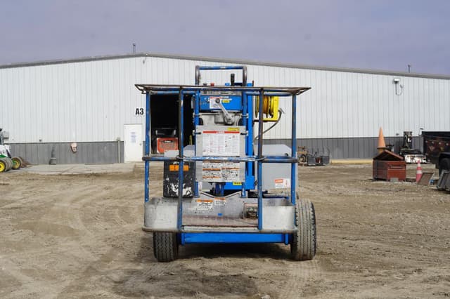 Image of Genie Z30/20HD equipment image 3