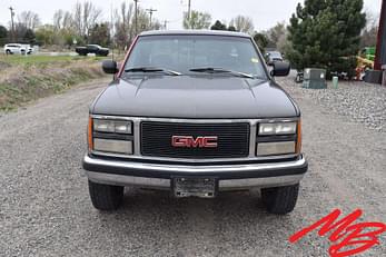 Main image GMC 2500 8