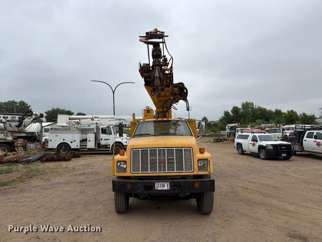 Image of GMC C7 equipment image 1