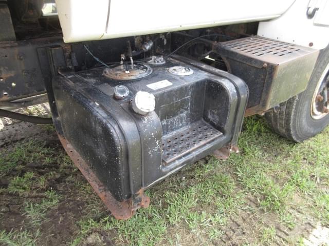 Image of GMC Topkick equipment image 4