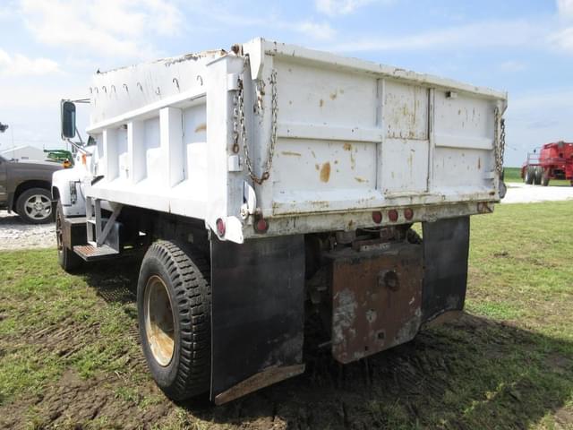 Image of GMC Topkick equipment image 1