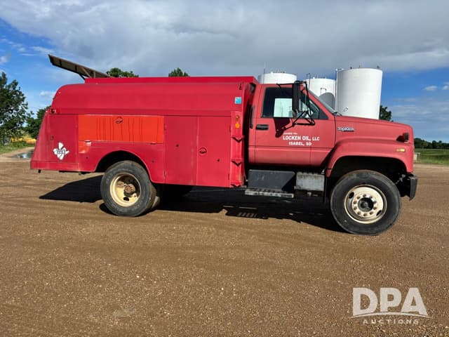 Image of GMC Topkick equipment image 2