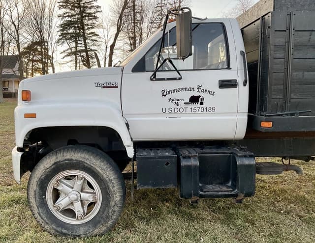 Image of GMC Topkick equipment image 1