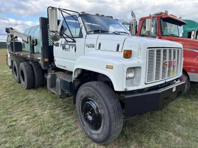 Image of GMC Topkick equipment image 1