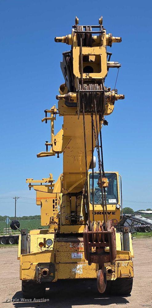 Image of Grove RT528C equipment image 1