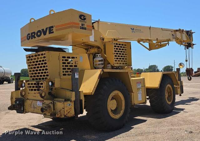 Image of Grove RT528C equipment image 4