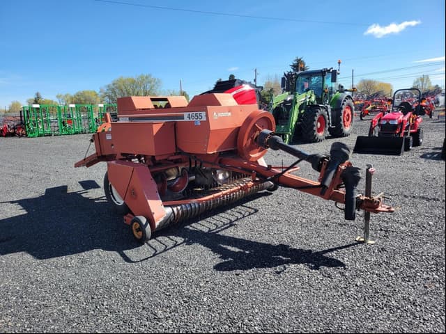 Image of Hesston 4655 equipment image 3