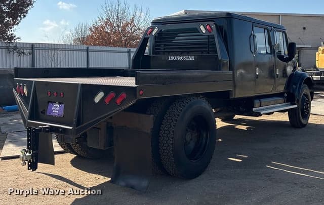 Image of International 3800 equipment image 4