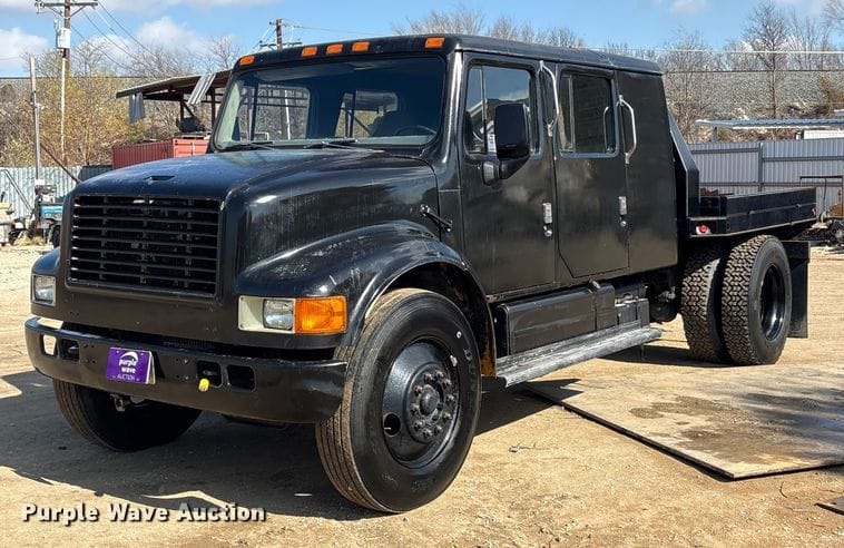 1991 International 3800 Equipment Image0