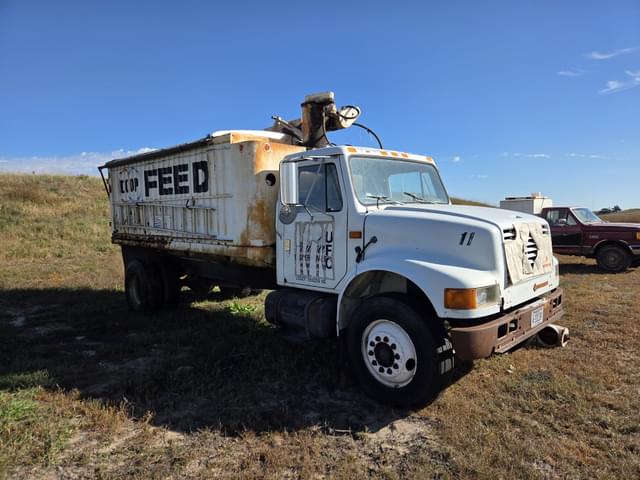 Image of International 4000 equipment image 1