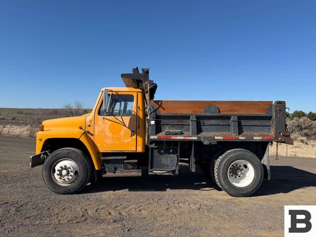 Image of International 4600 equipment image 1