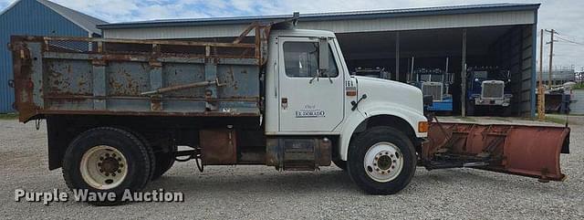 Image of International 4700 equipment image 3