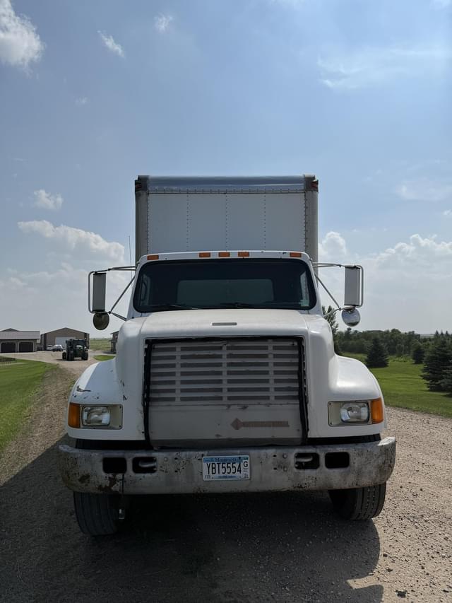 Image of International 4700 equipment image 2