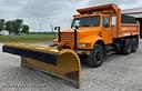 1991 International 4900 Image