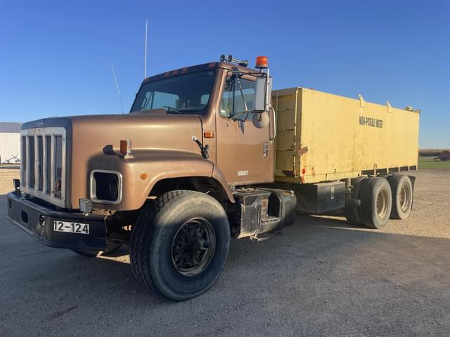 Image of International S2600 equipment image 1