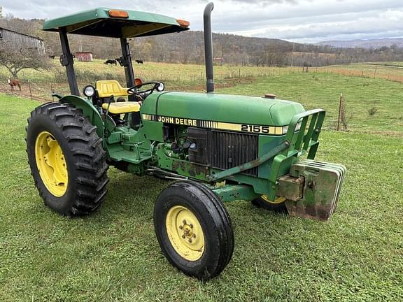 Image of John Deere 2155 equipment image 2