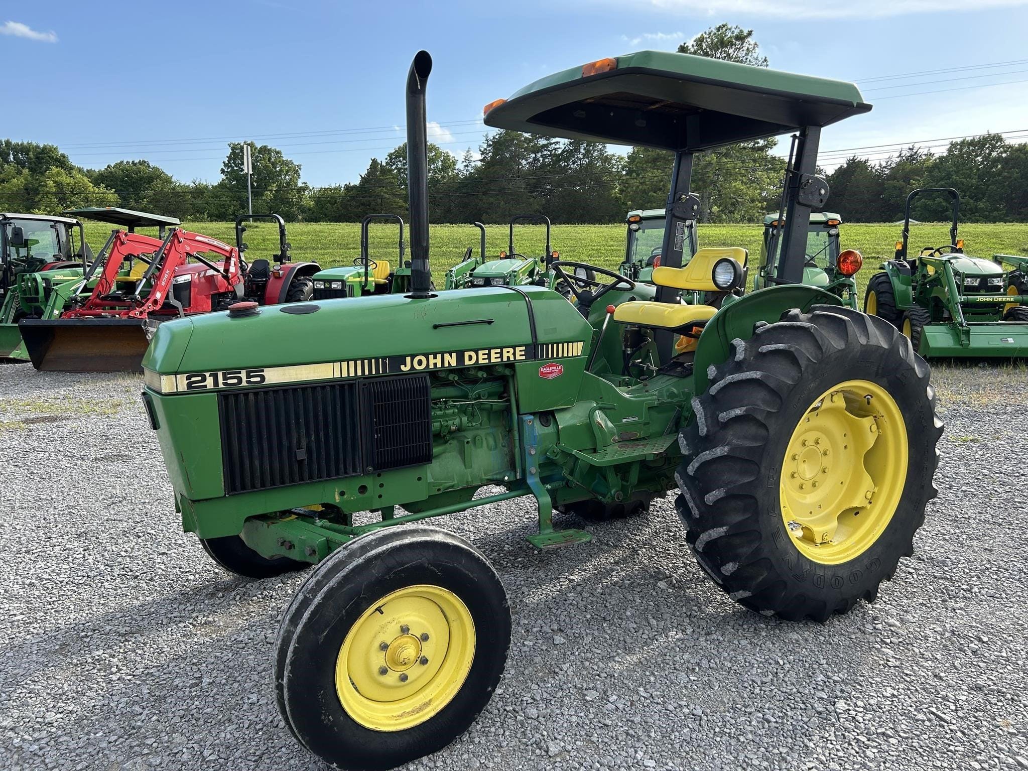 1991 John Deere 2155 Equipment Image0