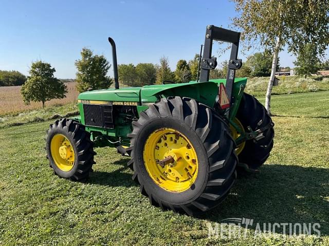 Image of John Deere 2555 equipment image 3