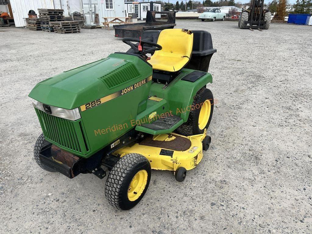 Image of John Deere 285 Primary image