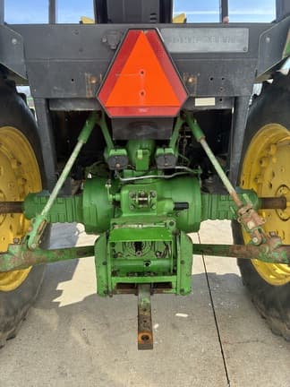 Image of John Deere 2955 equipment image 4