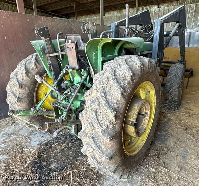 Image of John Deere 2955 equipment image 4