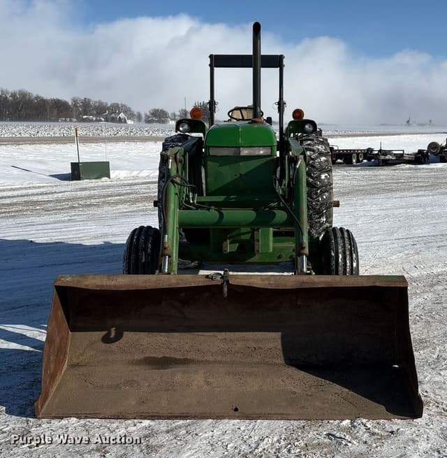 Image of John Deere 2955 equipment image 1
