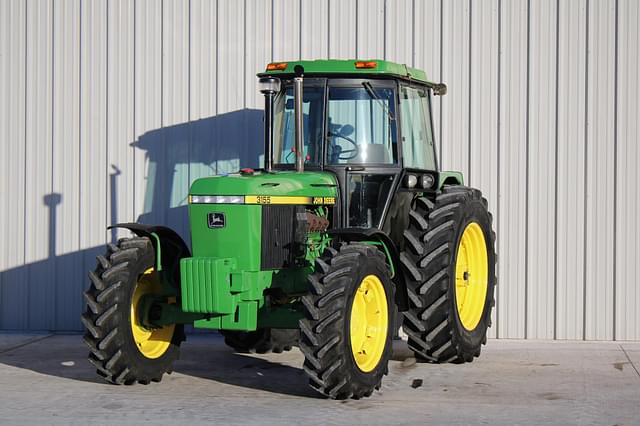 Image of John Deere 3155 equipment image 1