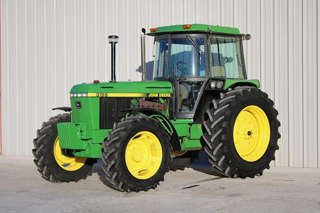 Image of John Deere 3155 equipment image 2