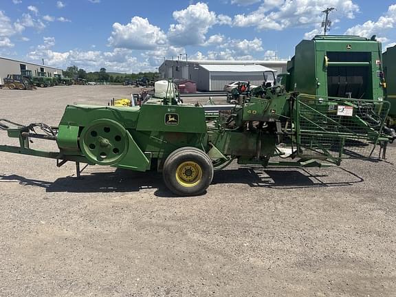 Image of John Deere 328 equipment image 3