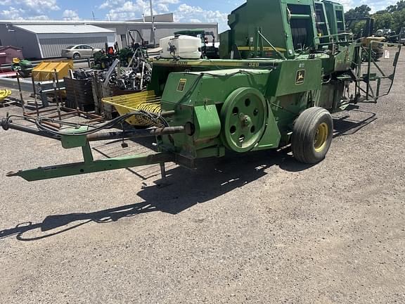 Image of John Deere 328 equipment image 4