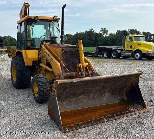 Image of John Deere 410C equipment image 2
