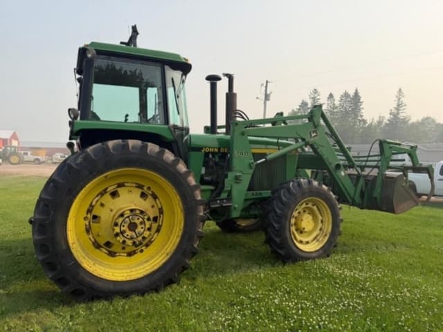 Image of John Deere 4255 equipment image 3