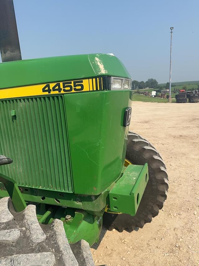 Image of John Deere 4455 equipment image 3