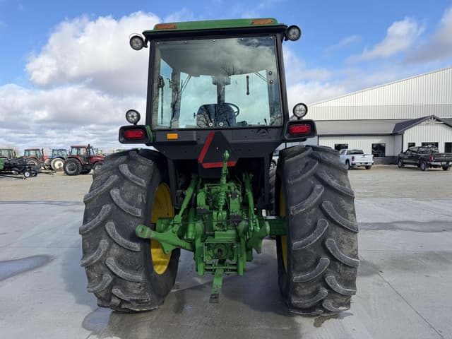 Image of John Deere 4455 equipment image 3