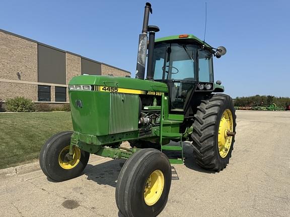 Image of John Deere 4455 equipment image 1