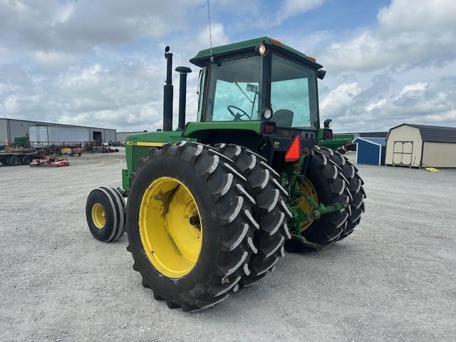 Image of John Deere 4455 equipment image 2