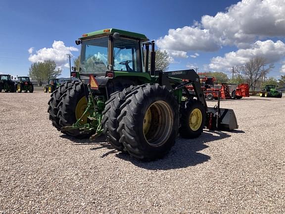 Image of John Deere 4455 equipment image 4