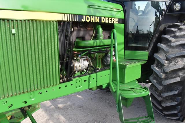 Image of John Deere 4455 equipment image 3