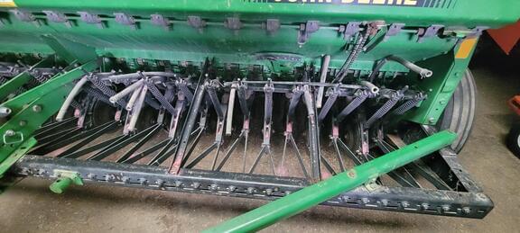 Image of John Deere 450 equipment image 3