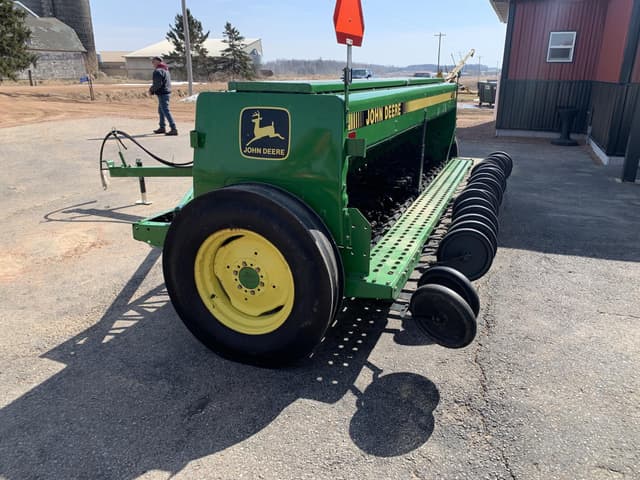 Image of John Deere 450 equipment image 3