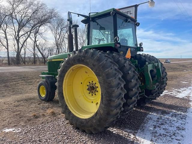 Image of John Deere 4555 equipment image 4