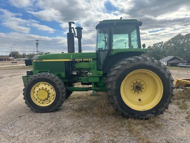 Image of John Deere 4755 equipment image 1